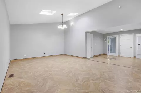 Living - 18116 Outer Dr, Dearborn, MI 48128 photo 2 of 2
