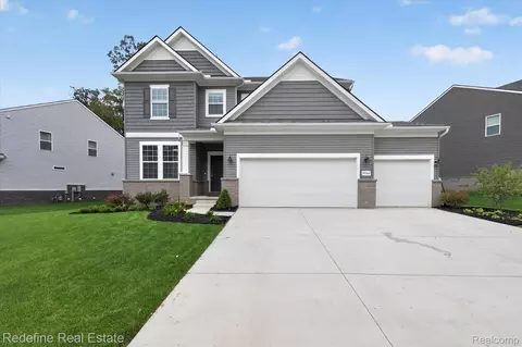 59564 Schuss Gully Dr, Lyon, MI 48165