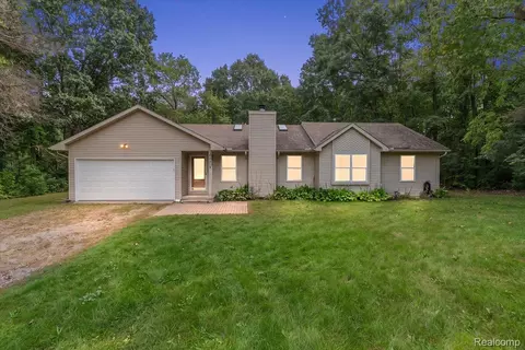 4309 S Baldwin Rd, Orion, MI 48359