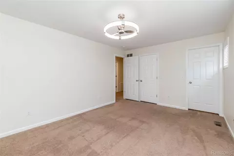 Bedroom - 2723 Grayson St, Ferndale, MI 48220 photo 1 of 4