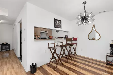 Dining - 3521 Whitaker Dr, Melvindale, MI 48122 photo 1 of 1