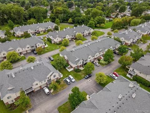 View/Area - 3521 Whitaker Dr, Melvindale, MI 48122 photo 4 of 5