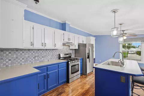 Kitchen - 5486 Spring Creek Dr, Howell, MI 48843 photo 3 of 5