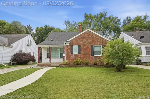 14085 Lincoln St, Oak Park, MI 48237
