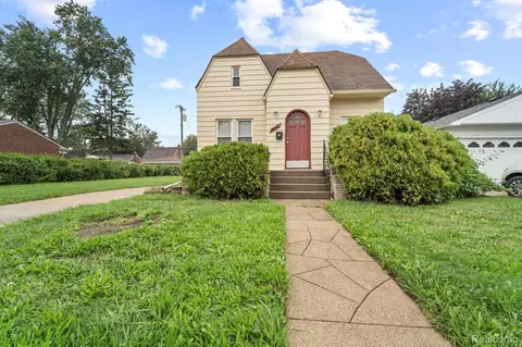 4216 Lafayette Blvd, Lincoln Park, MI 48146