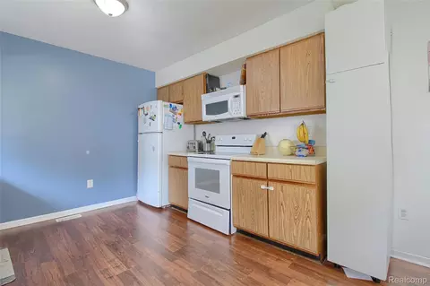 Kitchen - 565 N Roessler St, Monroe, MI 48162 photo 3 of 3