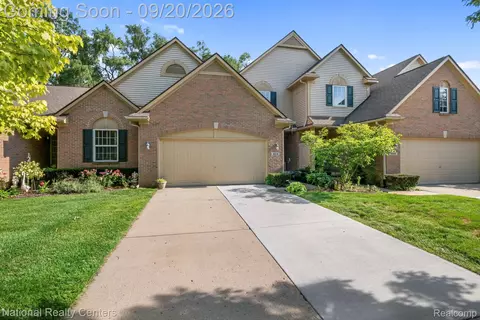 8019 Springdale, White Lake, MI 48386