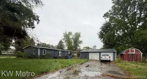 Exterior - 5552 Cherokee Bnd, Genoa, MI 48843 photo 1 of 1