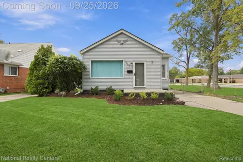 13957 Berwyn, Redford, MI 48239