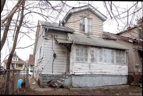 17138 Eureka St, Hamtramck, MI 48212 photo 6