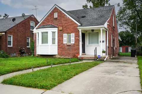 19469 Whitcomb St, Detroit, MI 48235