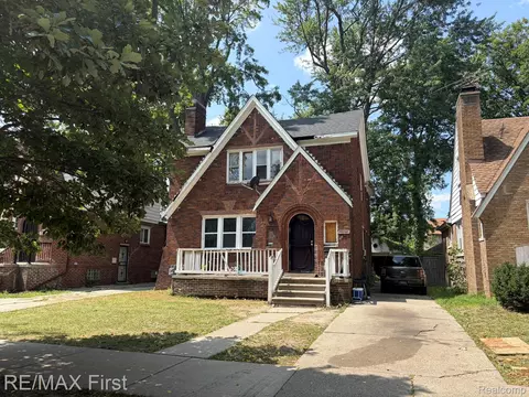 5919 Yorkshire Rd, Detroit, MI 48224