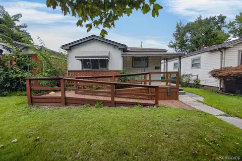 1334 Wilson Ave, Lincoln Park, MI 48146
