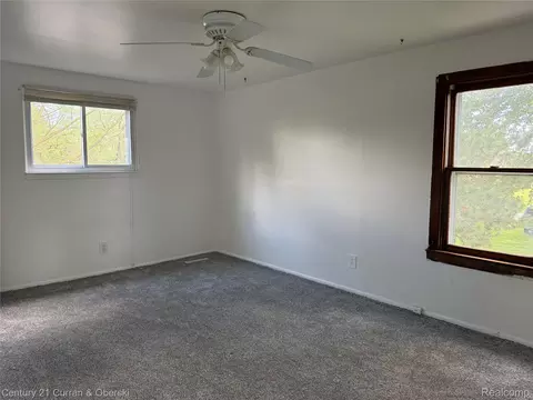 Bedroom - 8126 Pardee Rd, Taylor, MI 48180 photo 5 of 5
