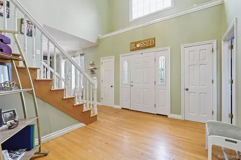 Entry Way - 5160 Vine St, St. Clair, MI 48079 photo 2 of 4