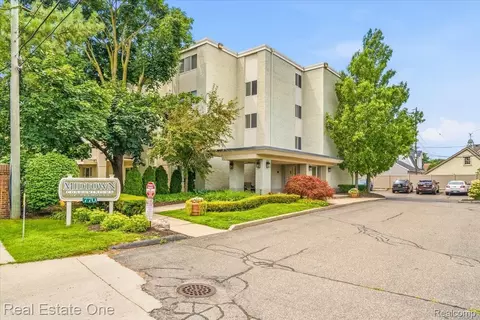 770 Deer St #305, Plymouth, MI 48170