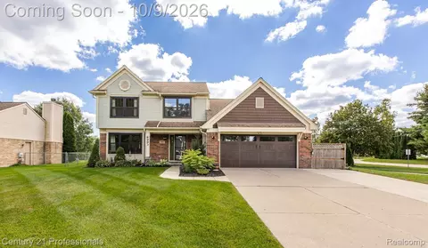6993 York, Waterford, MI 48327