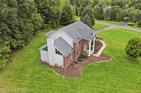 View/Area - 7035 Winters Ct, Dexter, MI 48130 photo 2 of 6