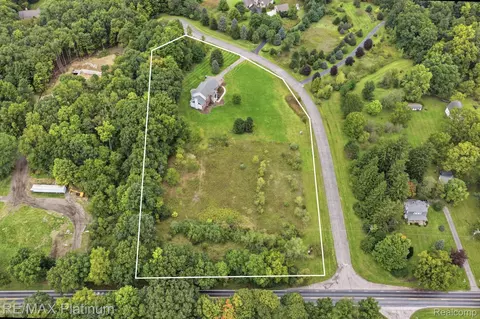 View/Area - 7035 Winters Ct, Dexter, MI 48130 photo 5 of 6