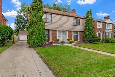 5139 W Outer Dr, Detroit, MI 48235
