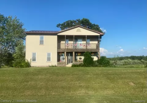 7584 N Sheridan Rd, Home, MI 48829