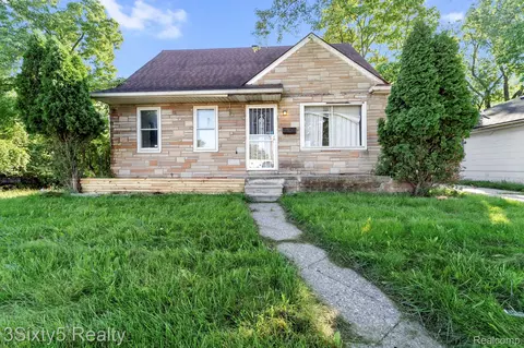 18334 Shiawassee Dr, Detroit, MI 48219