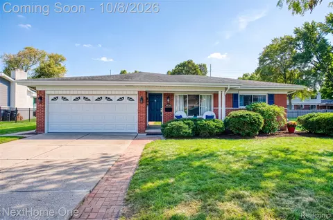 38521 Roycroft St, Livonia, MI 48154