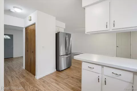 Other - 8320 Hillpoint Dr, Brighton, MI 48116 photo 4 of 7