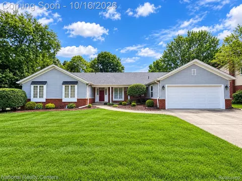 44967 Governor Bradford Rd, Plymouth, MI 48170