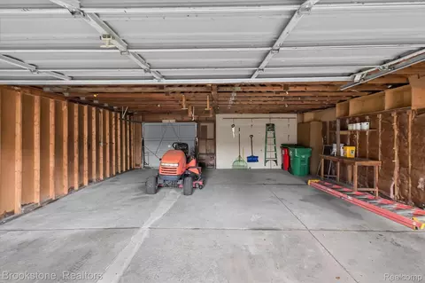 Other - 19064 Toepfer Dr, Eastpointe, MI 48021 photo 15 of 20