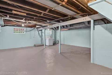 Other - 19064 Toepfer Dr, Eastpointe, MI 48021 photo 11 of 20