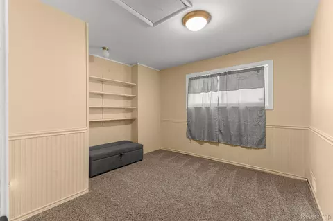 Bedroom - 7841 Monroe Blvd, Taylor, MI 48180 photo 1 of 3