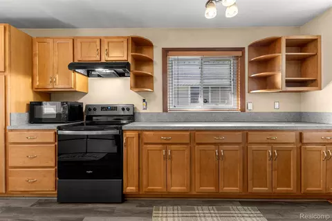 Kitchen - 7841 Monroe Blvd, Taylor, MI 48180 photo 3 of 3