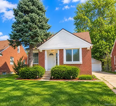 12658 Saint Marys St, Detroit, MI 48227