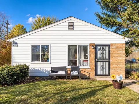 6031 Ashton Ave, Detroit, MI 48228