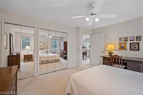 Bedroom - 5464 N Seymour Rd, Flushing, MI 48433 photo 5 of 5