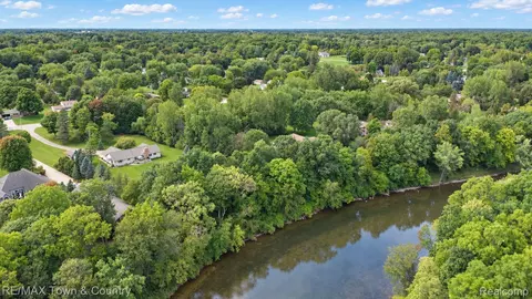 View/Area - 5464 N Seymour Rd, Flushing, MI 48433 photo 2 of 6