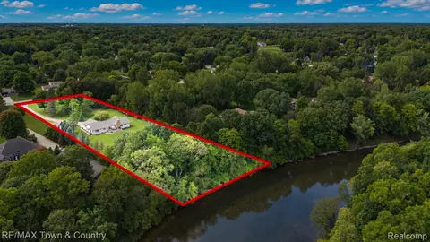 View/Area - 5464 N Seymour Rd, Flushing, MI 48433 photo 5 of 6