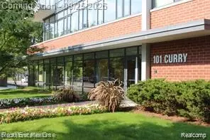 101 Curry Ave #536, Royal Oak, MI 48067