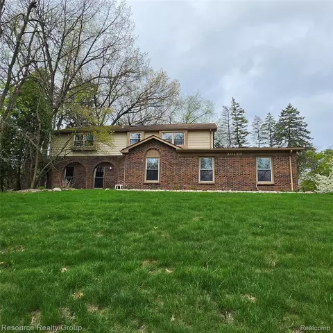 30129 Deer Run, Farmington Hills, MI 48331