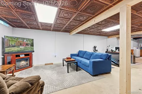 Other - 15744 E Golfview Dr W, Riverview, MI 48193 photo 8 of 10