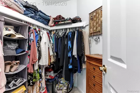 Other - 15744 E Golfview Dr W, Riverview, MI 48193 photo 7 of 10