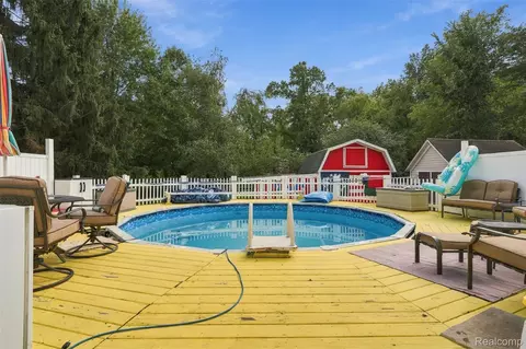 Exterior - 36739 Wick Rd, Romulus, MI 48174 photo 12 of 17