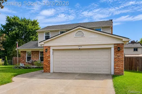 Exterior - 17459 Delaware Ct, Macomb, MI 48044 photo 3 of 7
