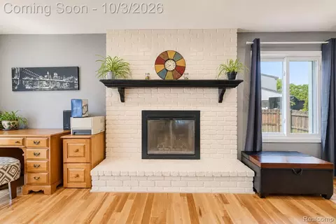 Living - 17459 Delaware Ct, Macomb, MI 48044 photo 3 of 3