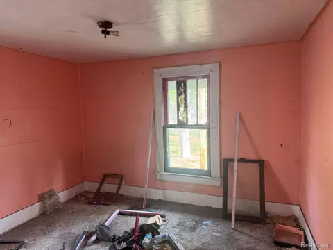 1534 Bennett Ave, Flint, MI 48506 photo 6