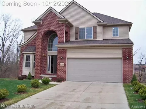 39230 Silverthorne Bnd, Farmington Hills, MI 48331