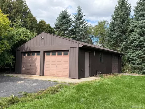 Other - 575 S Hemlock Rd, Richland, MI 48626 photo 15 of 20