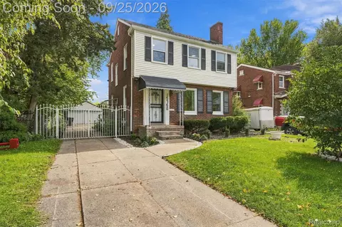 15760 Oakfield St, Detroit, MI 48227