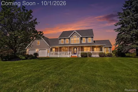 Exterior - 10777 Mccabe Rd, Green Oak, MI 48116 photo 11 of 11